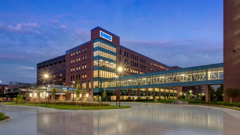 DMC Heart Hospital Parking Deck and Energy Center